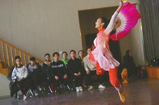 山艺表演专业复试看看现场考些啥