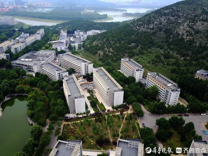 齐鲁壹点山水之间航拍山东艺术学院长清校区